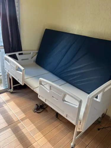 Cama hospitalar elétrica