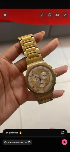 Swatch pirâmide
