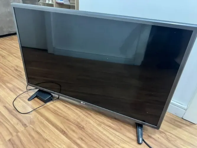 TV LG 32 Polegadas LED HD - Modelo 32LH510B