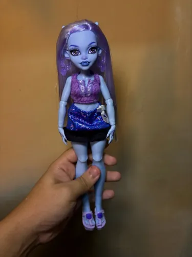 Boneca Monster High Abbey Self Scare G3