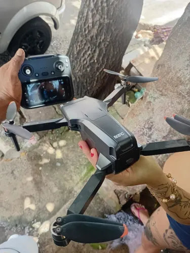 Drone l600 pro max controle com tela beg gibal com estabilização GPS