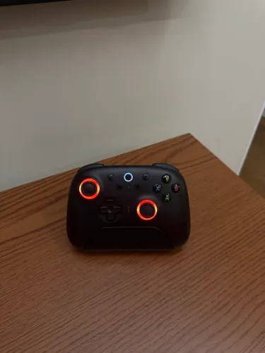 ? 8BitDo Ultimate 2 Wireless + Dock de Carregamento