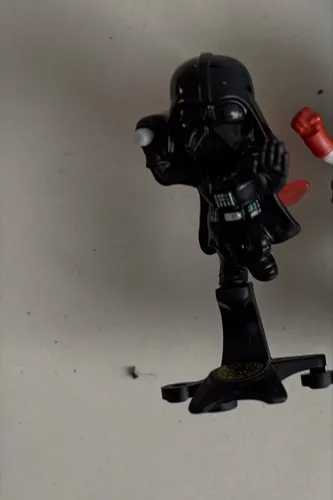 Kinder ovo Darth Vader Star Wars