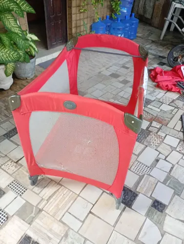 vendo bercinho de bebê desmontável 