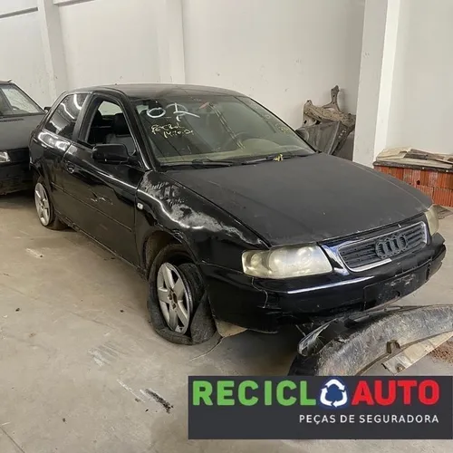 Sucata de audi a3 2005 para retirada de peças  leia a descrição