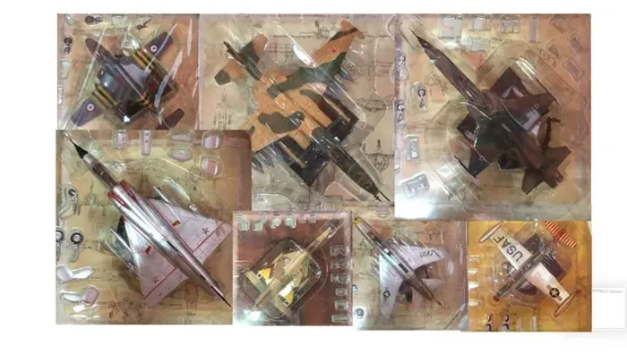 Coleção Aviões De Combate 07 Modelos Miniatura Fascículo