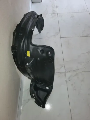Parabarro Dianteiro Lado Direito Toyota Hilux 12/15 