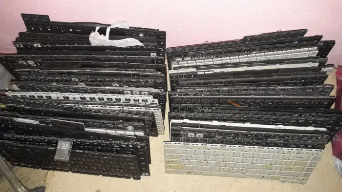 Teclados de notebook LEIA O ANÚNCIO Abaixo