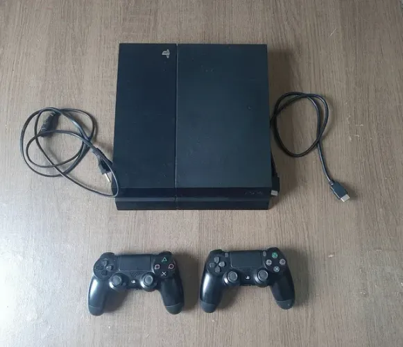 Promoção Playstation 4 02 Controles(ACEITO CREDISHOP)