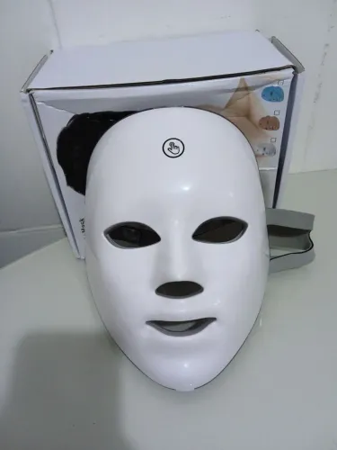 Máscara facial led estética