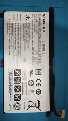 Bateria Samsung AA-PBUN3AB Notebook 11.4V 43Wh NP350/NP550