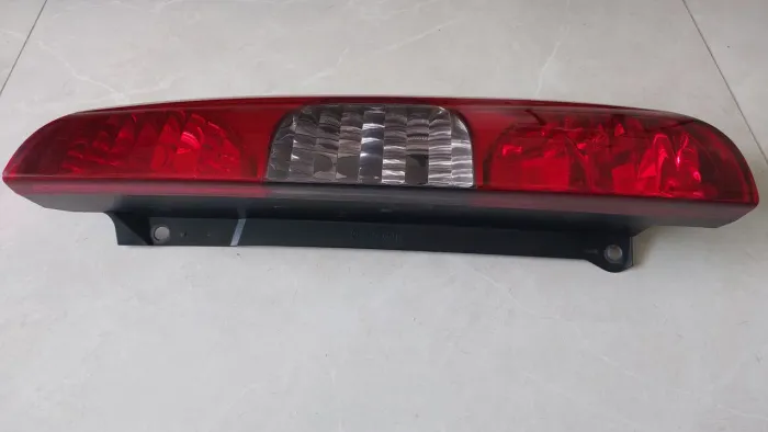 Lanterna Traseira Fiat Doblo - Lado Direito