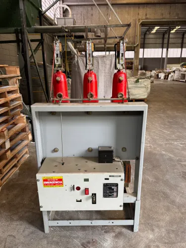 Djuntor média tensão 15 kv 630 amper motorizado