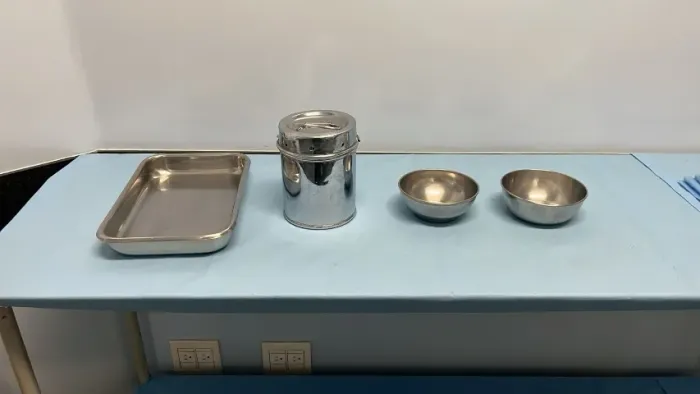 bandeijas e cubas em aço