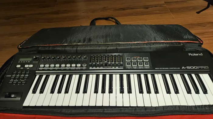 Controlador Midi Roland A500 pro