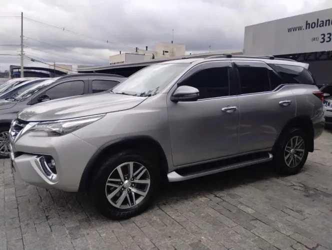 Toyota Hilux SW4 SRX 4X4 2.8 TDI 16V Dies. Aut. 2018