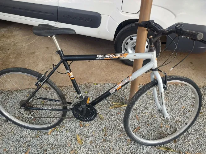 Bicicleta 18 marchas toda revisada