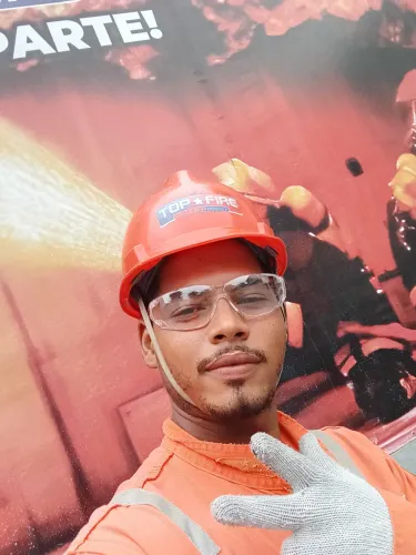 Ajudante,Op bitoneira,motorista Ct.B,auxiliar de cozinha