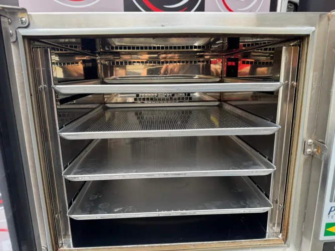 VENDO UM FORNO PRÁTICA MINI COUV S/VAPOR