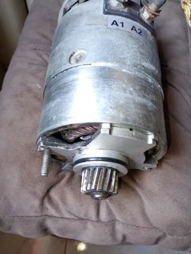 MOTOR DE TRAÇÃO DE EMPILHADEIRA PT 16 ANTIGA