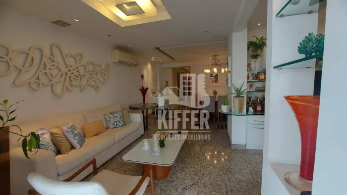 Apartamento em Icaraí 2 Suítes, Varanda e 2 Vagas