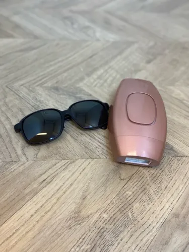 Depilador a Laser e Óculos de Proteção