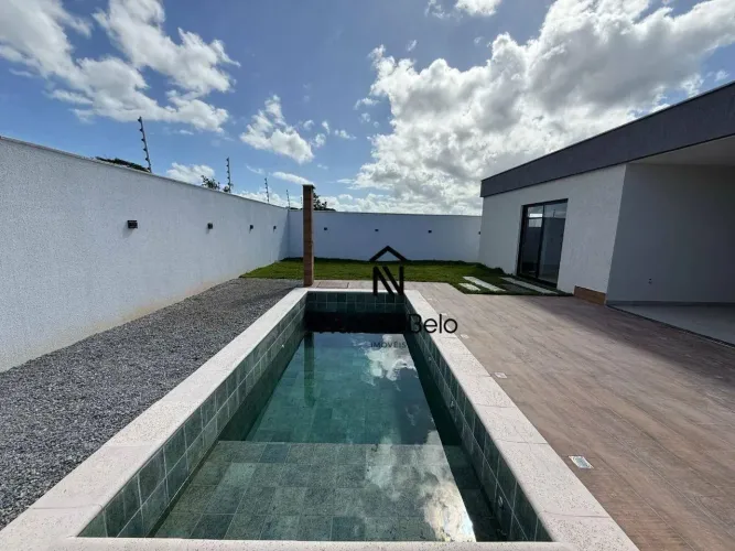 Casa térrea com piscina e área de lazer no Viverde 2