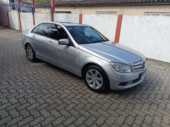 Mercedes-Benz C-180 Kompressor 2010 1.6 Completa Automática Aceito troca e Financio 