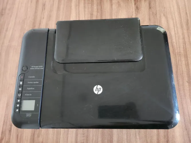 Impressora HP Deskjet 3050 para retirar peças