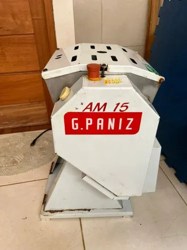 Masseira Semi-Rápida Gpaniz AM-15 - 15kg - Bivolt - Funcionando Perfeito