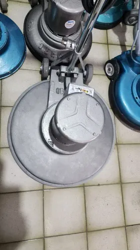 Enceradeira, Deep clean lixadei 220v