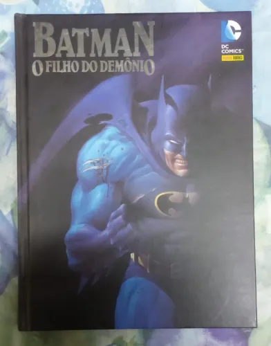 HQ Batman - O Filho do Demônio - DC Comics - Capa Dura