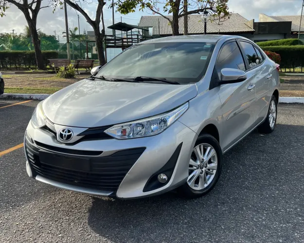 Toyota Yaris XL Sedan 1.5 Flex 16V 4P Aut. 2019