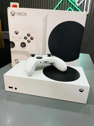 Xbox Series S - Console sem detalhes e garantia