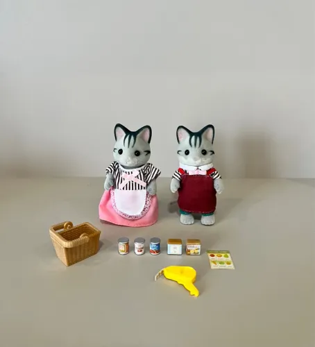 Sylvanian Families Supermarket Owners