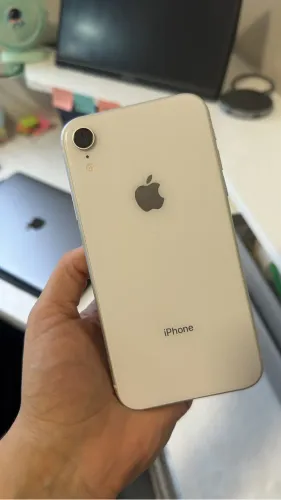 iPhone XR 64Gb Branco Semi Novo