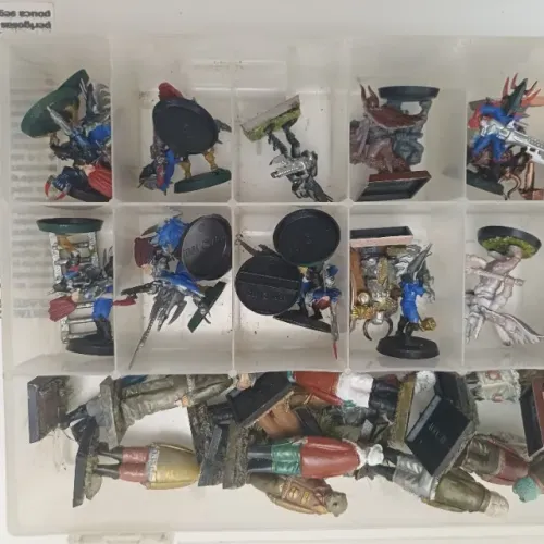 lote de figuras warhammer para compra. 