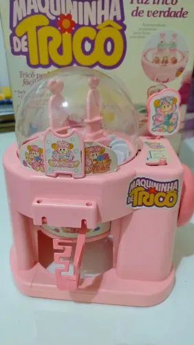 Máquina de Tricô Infantil anos 90- Diversão Garantida!