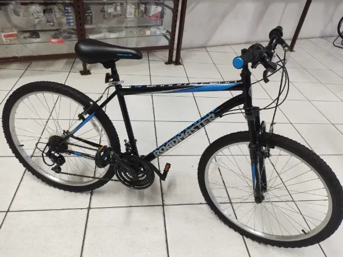 Bicicleta importada 18V da marca Road Master americana original usada em estado de nova.