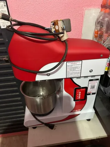 Batedeira Planetária 05 Litros BP 05 RP 220v G Paniz