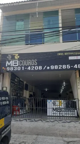 Prédio na Av. Pedro Miranda - Pedreira - Venda