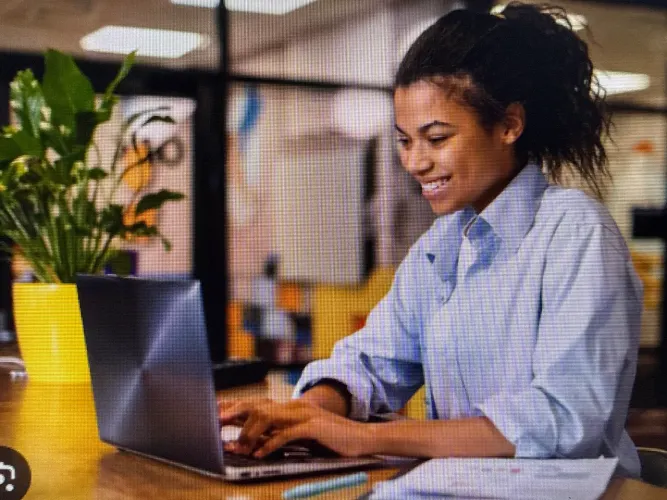 Vaga de emprego  para residentes em Barra Mansa 