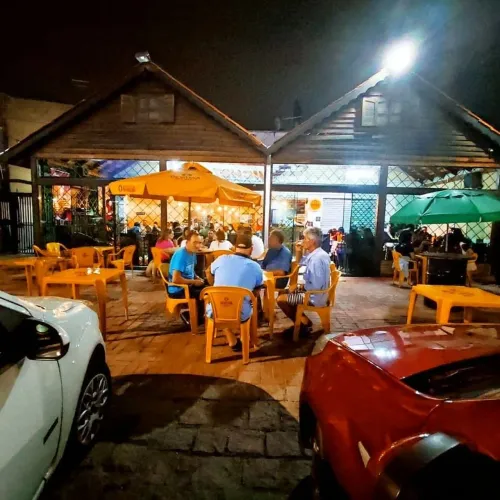 VENDO PIZZARIA COMPLETA
