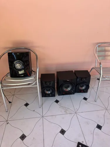 Caixa de som com sub