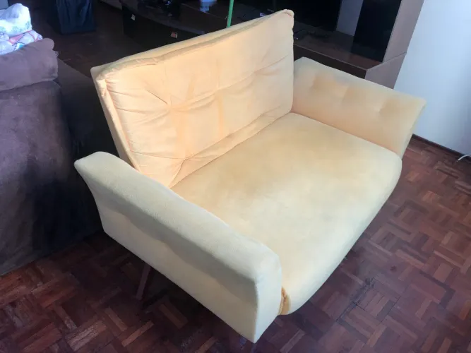 Sofá usado