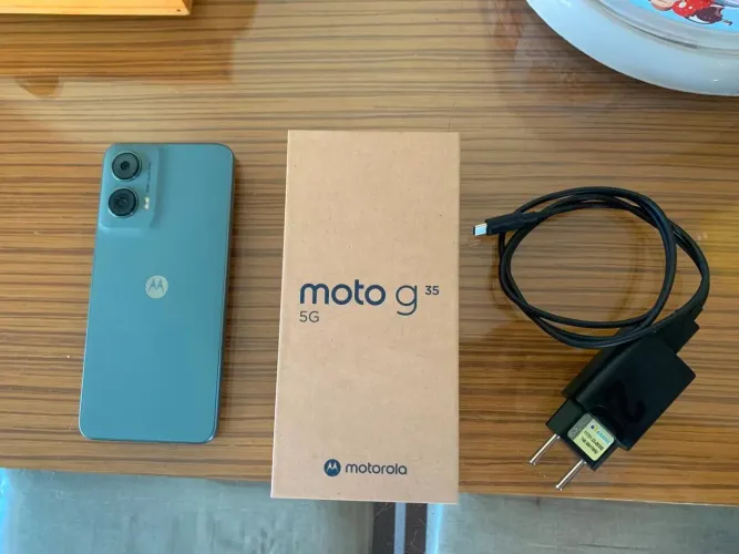 MOTO G 35