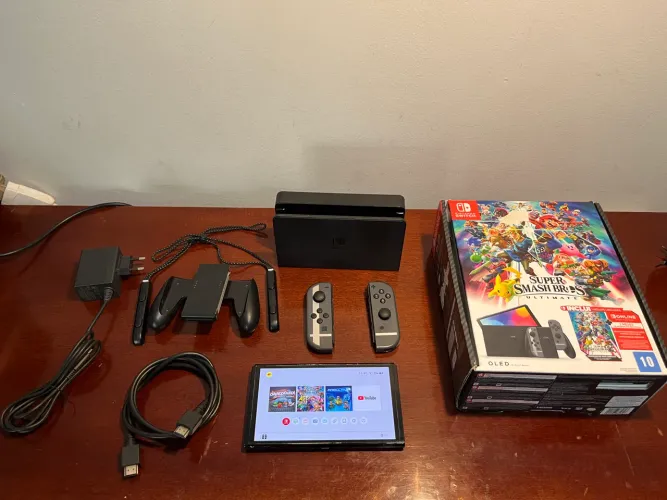 Nintendo Switch Oled Versão Super Smash Bros
