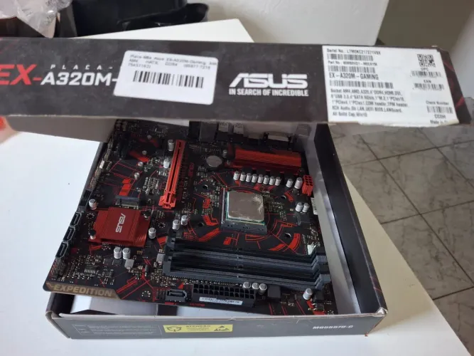 Placa mãe ASUS A320game led