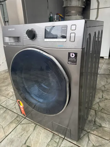 Vende se lava e seca Samsung 11 KG com garantia