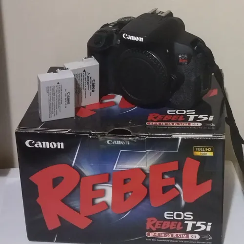 Canon t5i + 2 baterias